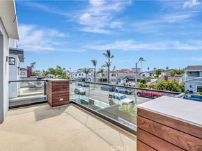 620 Huntington Street, Huntington Beach CA 92648