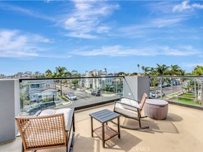 620 Huntington Street, Huntington Beach CA 92648