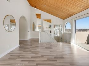 2175 Pacific Avenue G1, Costa Mesa CA 92627