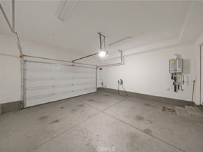 104 Sculpture, Irvine CA 92618