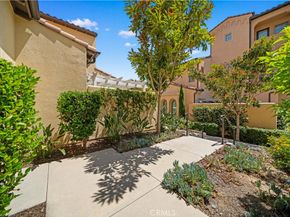 104 Rye Grass, Irvine CA 92618