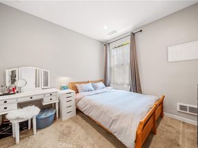 104 Rye Grass, Irvine CA 92618