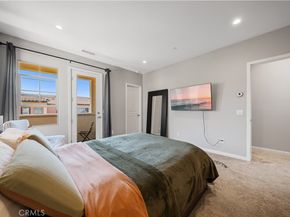 104 Rye Grass, Irvine CA 92618