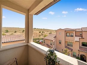 104 Rye Grass, Irvine CA 92618