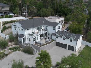 18806 Winnwood, Santa Ana CA 92705