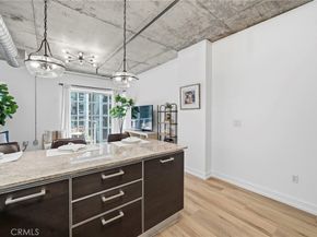 645 W 9th St #424, Los Angeles CA 90015