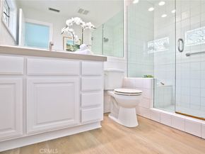 418 E Bay Street, Costa Mesa CA 92627