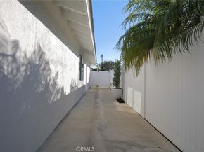 418 E Bay Street, Costa Mesa CA 92627