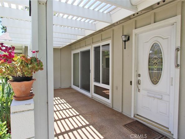 515 Calle Aragon Unit B, Laguna Woods CA 92637