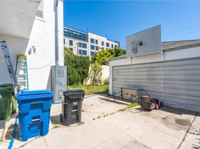 10724 Tabor, Los Angeles CA 90034