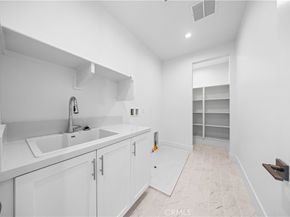 312 Brimwood, Irvine CA 92618