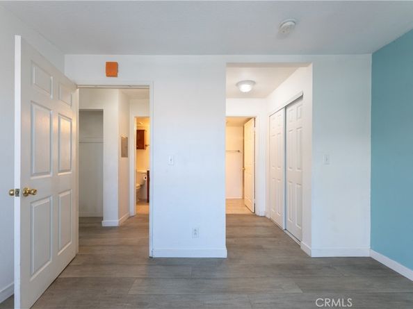 327 Chestnut Avenue 201, Long Beach CA 90802