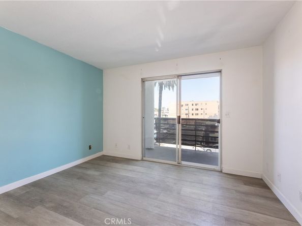 327 Chestnut Avenue 201, Long Beach CA 90802