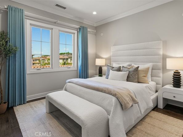 224 Clear Falls, Irvine CA 92602