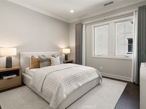 224 Clear Falls, Irvine CA 92602