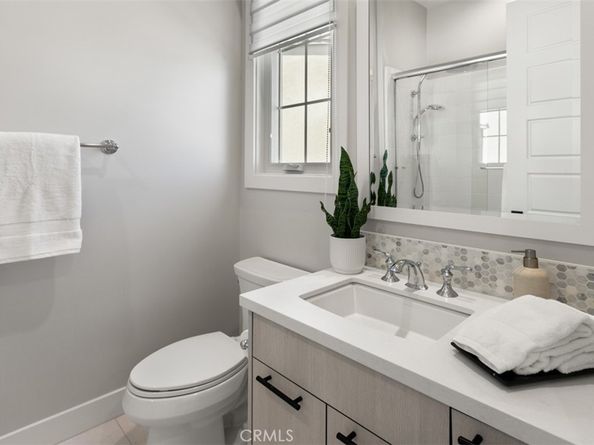224 Clear Falls, Irvine CA 92602