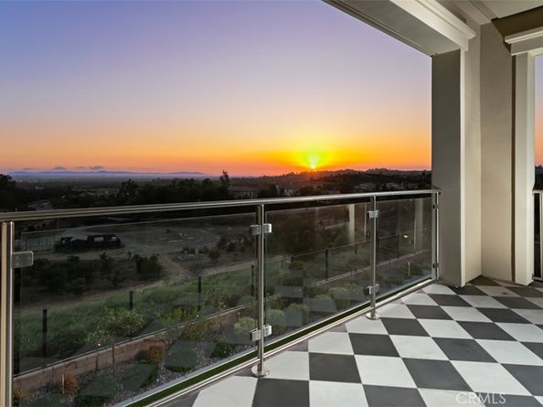 224 Clear Falls, Irvine CA 92602