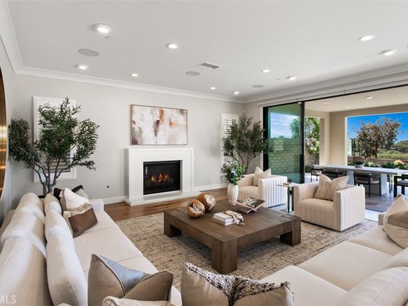 224 Clear Falls, Irvine CA 92602