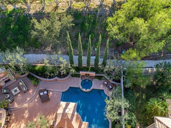 25 Sycamore Canyon Drive, Rancho Santa Margarita CA 92679