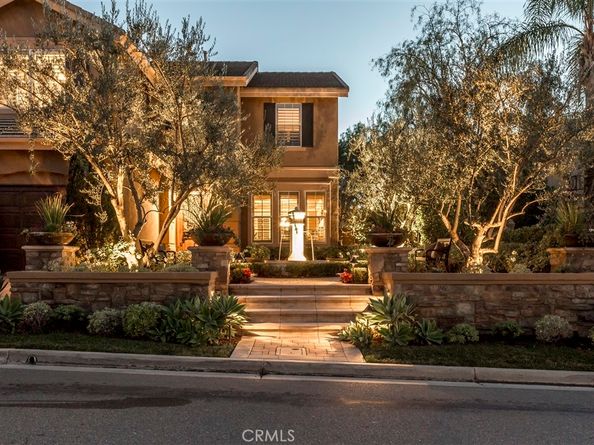 25 Sycamore Canyon Drive, Rancho Santa Margarita CA 92679