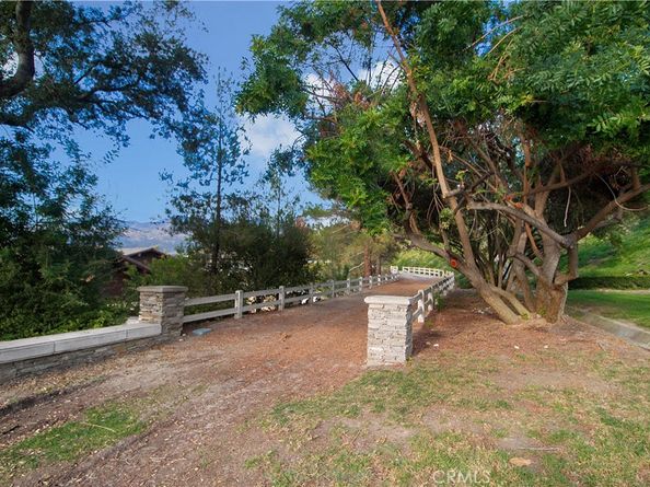 25 Sycamore Canyon Drive, Rancho Santa Margarita CA 92679
