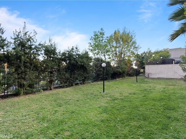 1836 N Alvarado Street, Los Angeles CA 90026
