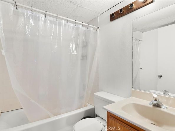 1836 N Alvarado Street, Los Angeles CA 90026