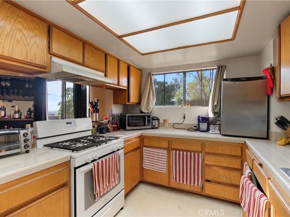 1836 N Alvarado Street, Los Angeles CA 90026