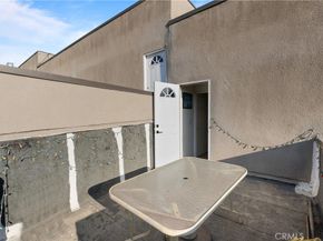 1836 N Alvarado Street, Los Angeles CA 90026