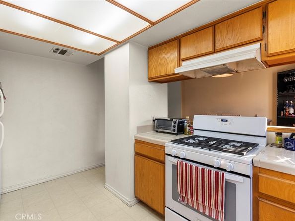 1836 N Alvarado Street, Los Angeles CA 90026
