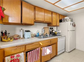 1836 N Alvarado Street, Los Angeles CA 90026