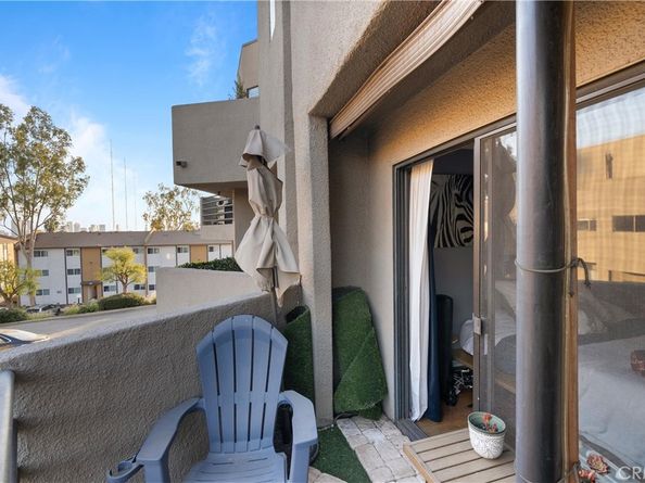 1836 N Alvarado Street, Los Angeles CA 90026
