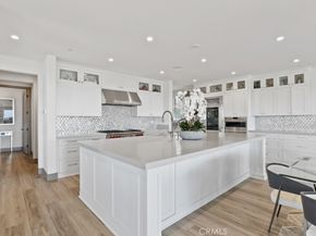 10 Ocean Place, Seal Beach CA 90740