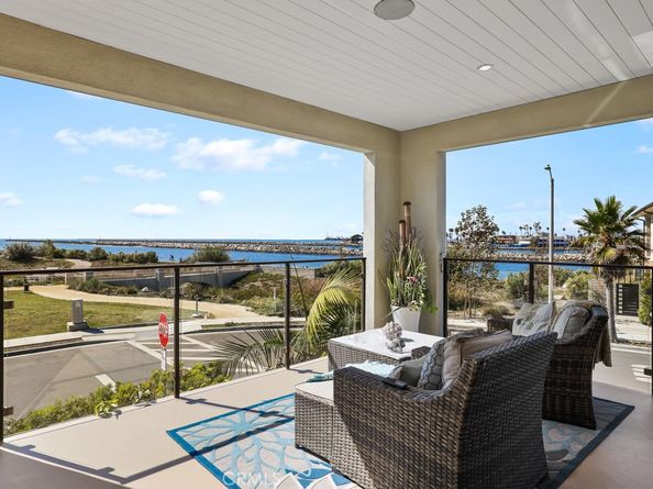 10 Ocean Place, Seal Beach CA 90740