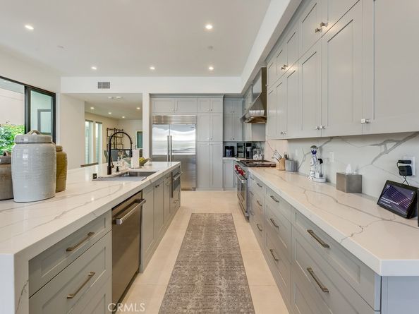 207 1st, Seal Beach CA 90740