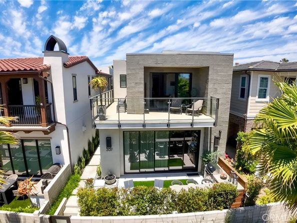 207 1st, Seal Beach CA 90740