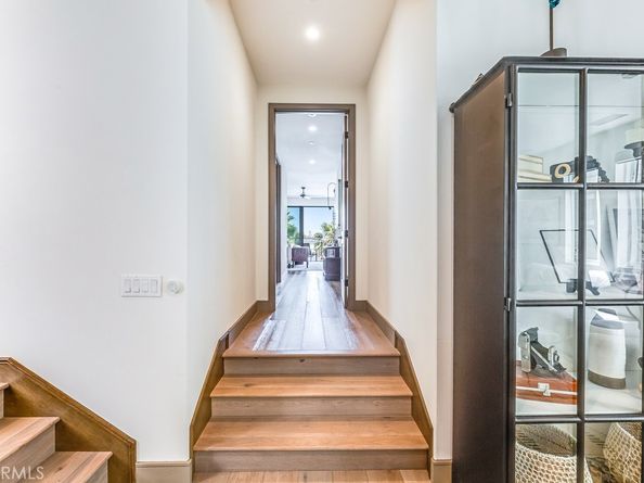 207 1st, Seal Beach CA 90740