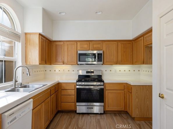 202 Terra Bella, Irvine CA 92602