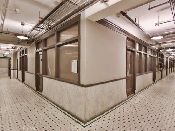 215 W 7th Street 803, Los Angeles CA 90014