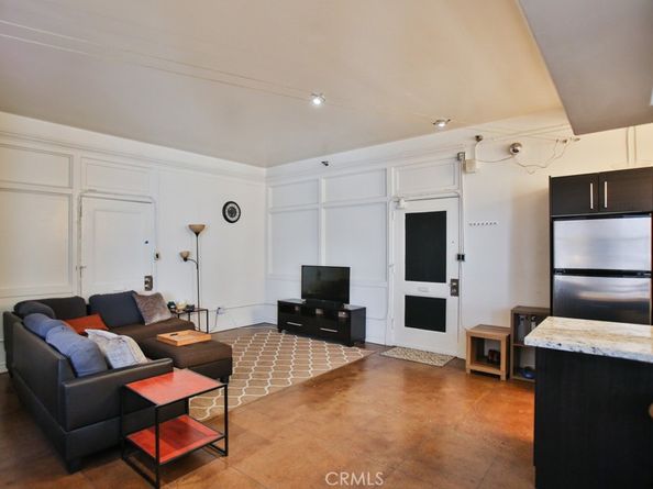 215 W 7th Street 803, Los Angeles CA 90014