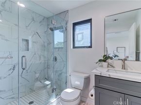 223 N St Andrews Place, Los Angeles CA 90004