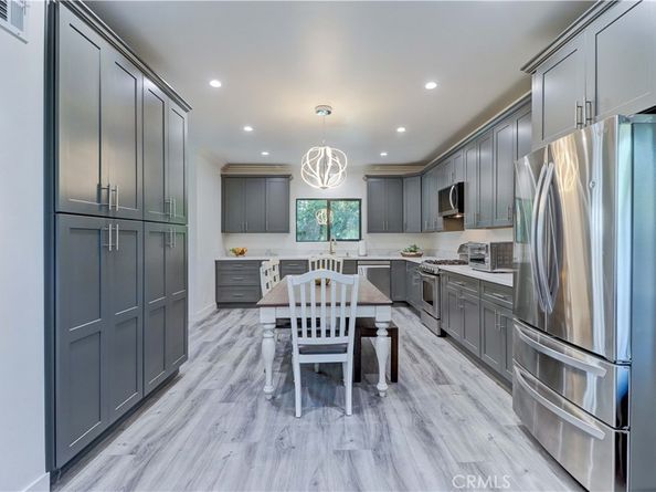 223 N St Andrews Place, Los Angeles CA 90004