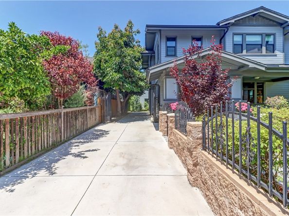 223 N St Andrews Place, Los Angeles CA 90004