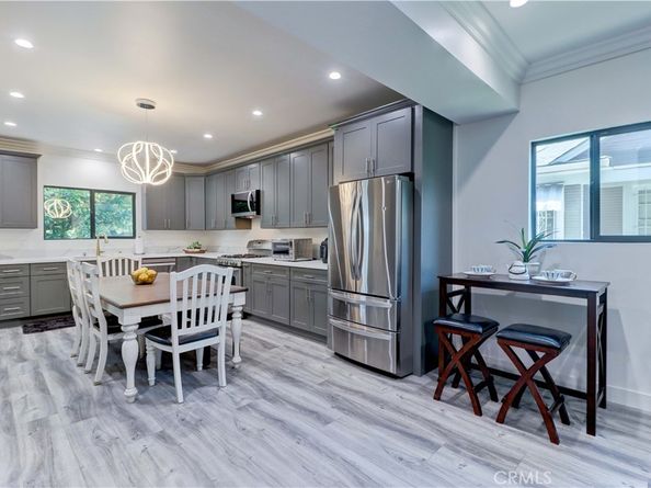 223 N St Andrews Place, Los Angeles CA 90004