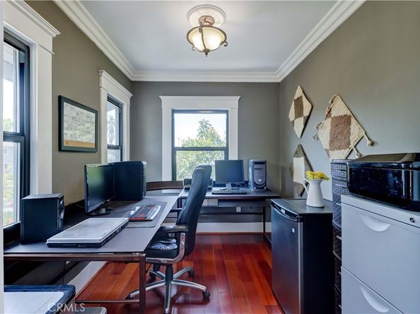 223 N St Andrews Place, Los Angeles CA 90004