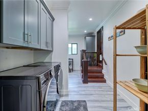 223 N St Andrews Place, Los Angeles CA 90004