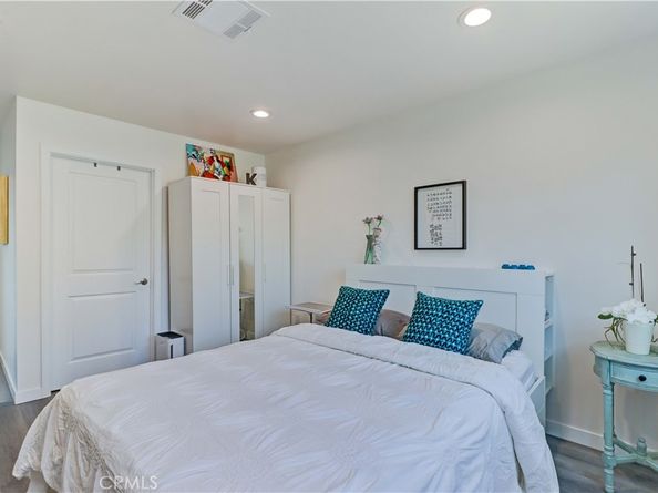 223 N St Andrews Place, Los Angeles CA 90004