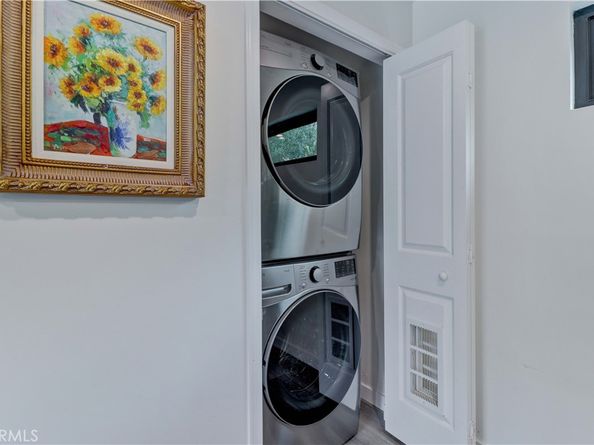 223 N St Andrews Place, Los Angeles CA 90004