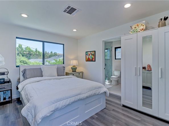 223 N St Andrews Place, Los Angeles CA 90004