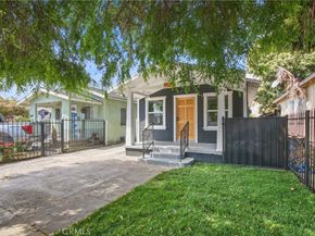 9525 Holmes Avenue, Los Angeles CA 90002